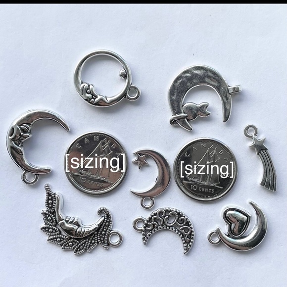 MOON EARRINGS - Picture 10 of 10